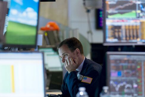 Lost Decade for Bonds Looms With Growing Return for Equities (2)