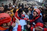 Over 1,000 Dead in Twin Earthquakes That Shook Southeast Turkey