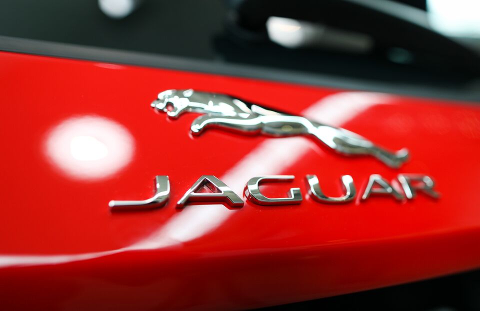 BlackBerry Adds Jaguar to its Roster of Automaker Partners - Bloomberg