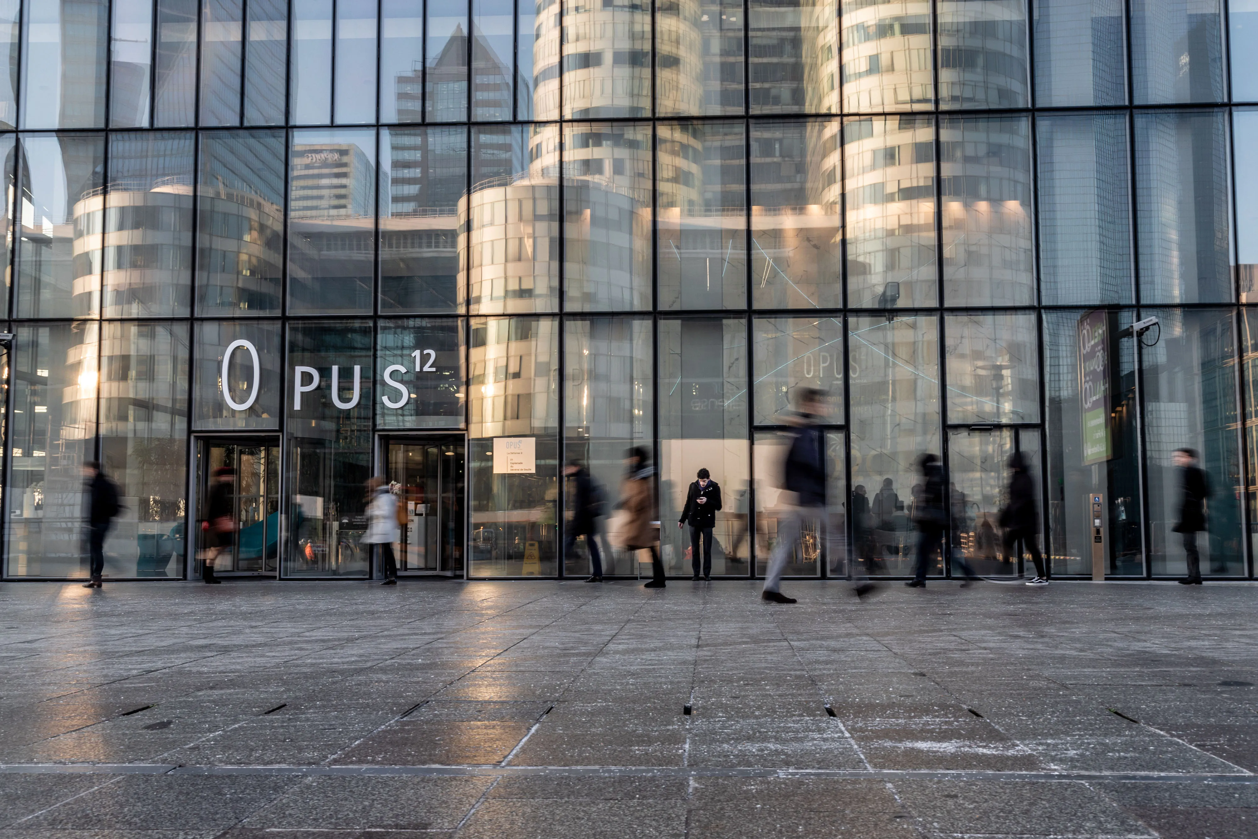 La Defense Business District as U.S. Trade Compromise Hopes Rise