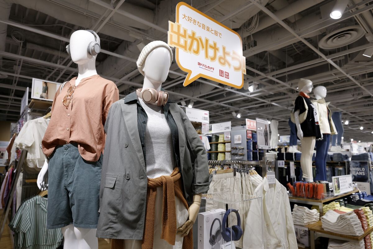 Fast Retailing Raises Full-Year Profit Outlook Amid Strong Global and Domestic Demand