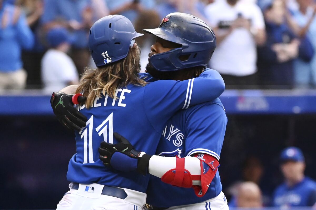 Vlad Jr. hits 467-foot blast, but Texas comes back to win big in Toronto -  The Boston Globe