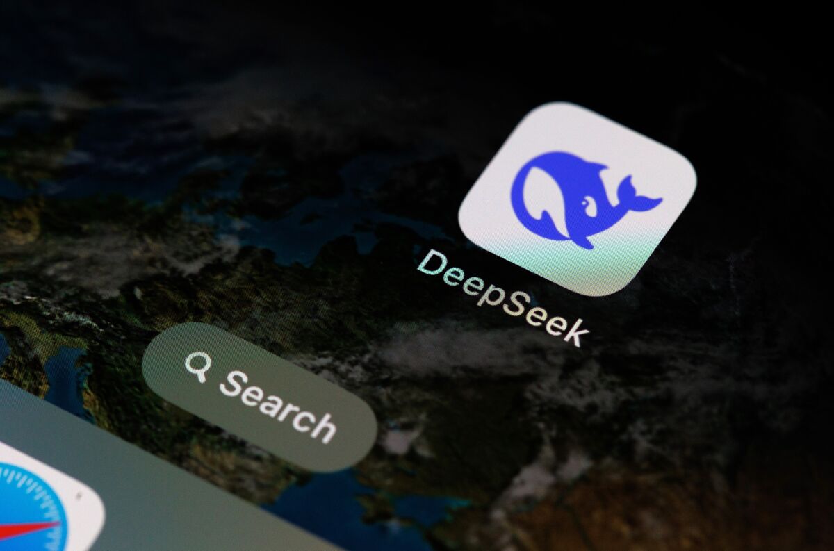 DeepSeek Targets AI Agent Release by End of Year to Rival OpenAI - Bloomberg.com