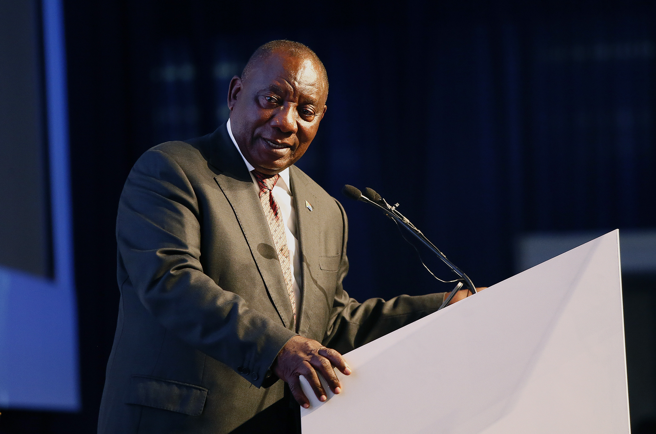 Ramaphosa Helps Halt Decline Of South Africa's Ruling Party - Bloomberg