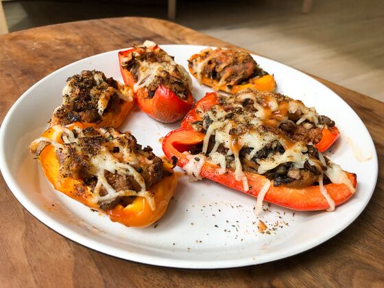 Rapper RZA Champions These Vegan Stuffed Peppers for Tailgate Season
