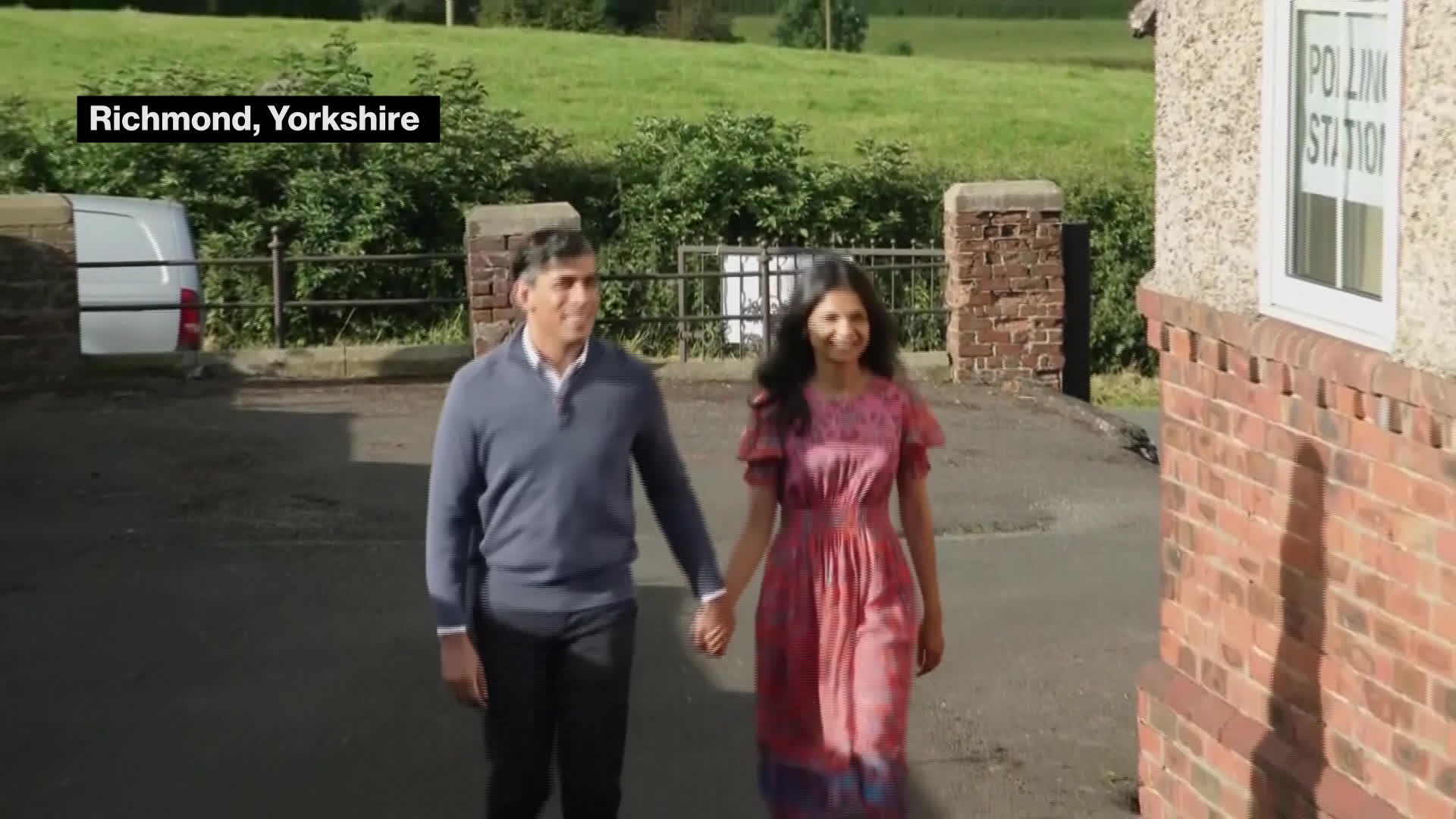 Watch Rishi Sunak Casts His Vote in the UK General Election - Bloomberg