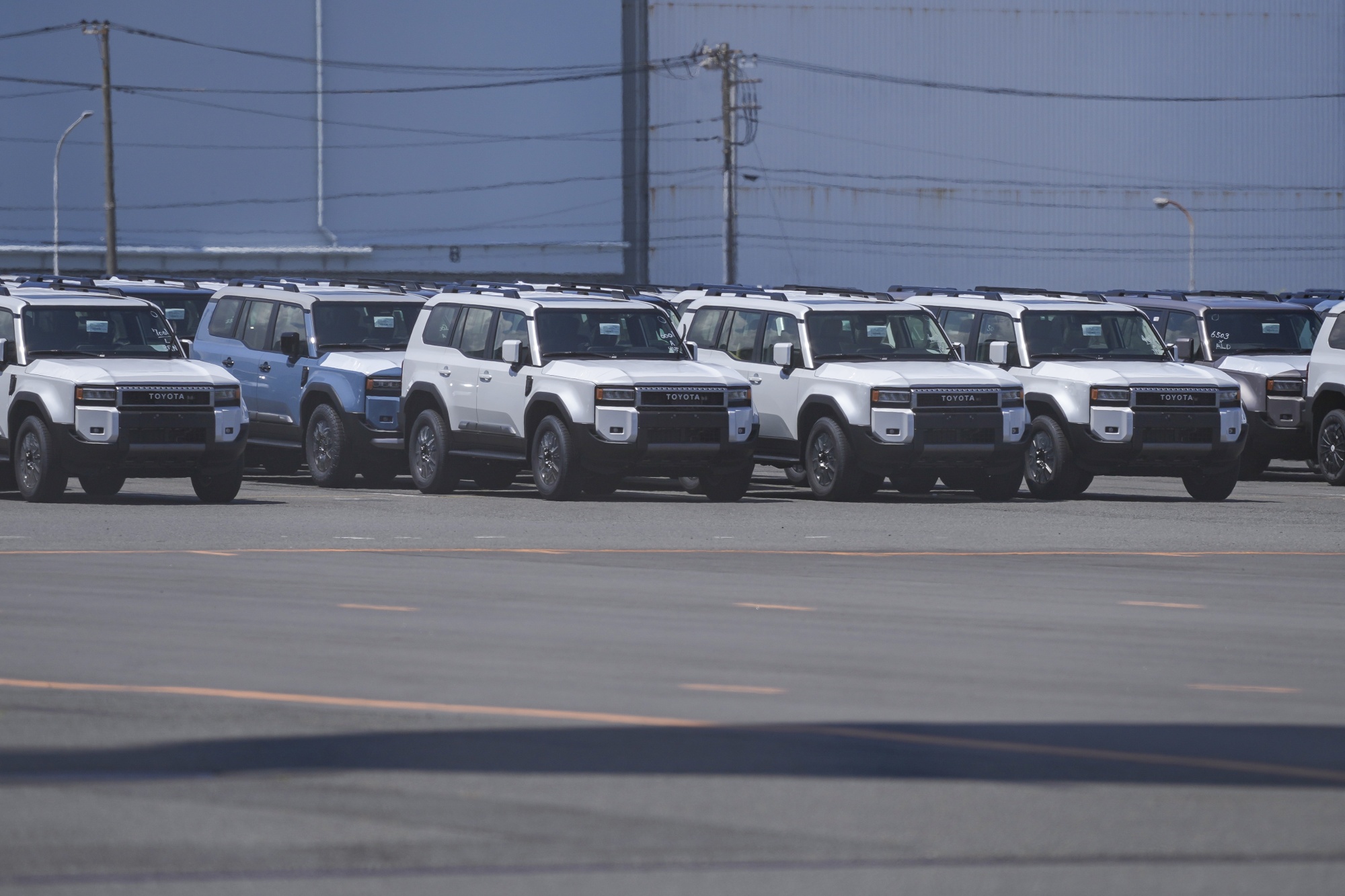 7201:Tokyo 株価 - 日産自動車 - Bloomberg Markets