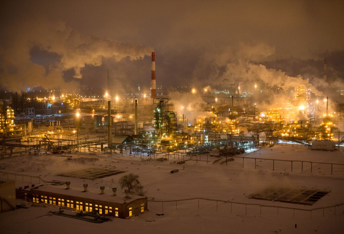 Ukraine Claims Drone Attacks on Two Russian Oil Refineries