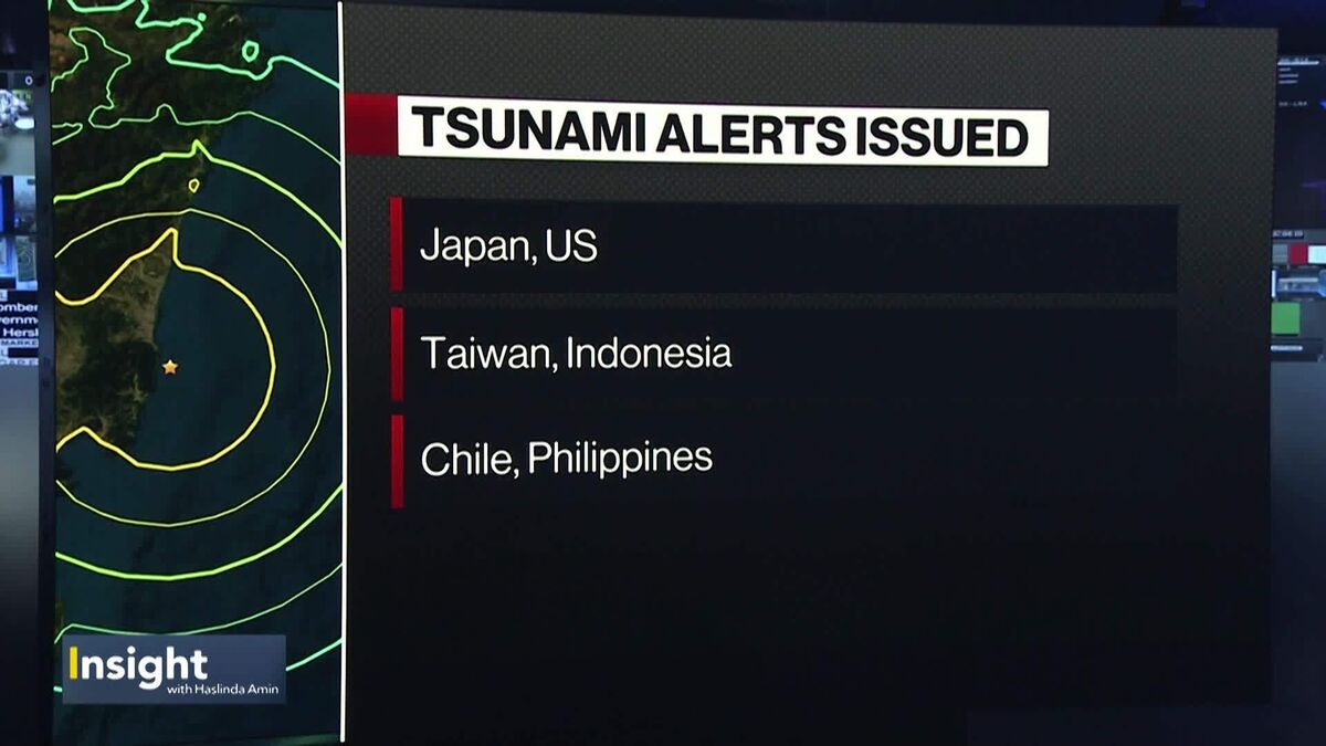 US, Japan Prepare for Tsunamis After Strong Russian Earthquake US, Japan Prepare for Tsunamis After Strong Russian Earthquake