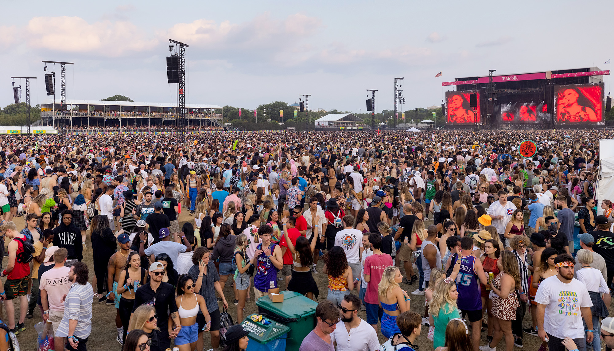 Chicago Lollapalooza 2022 kicks off Thursday with emphasis on security,  COVID, monkeypox caution - ABC7 Chicago