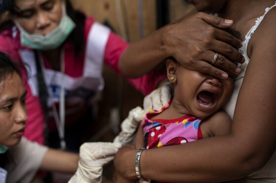 Philippine Measles Epidemic Tops 14,000 Cases And Still Rising