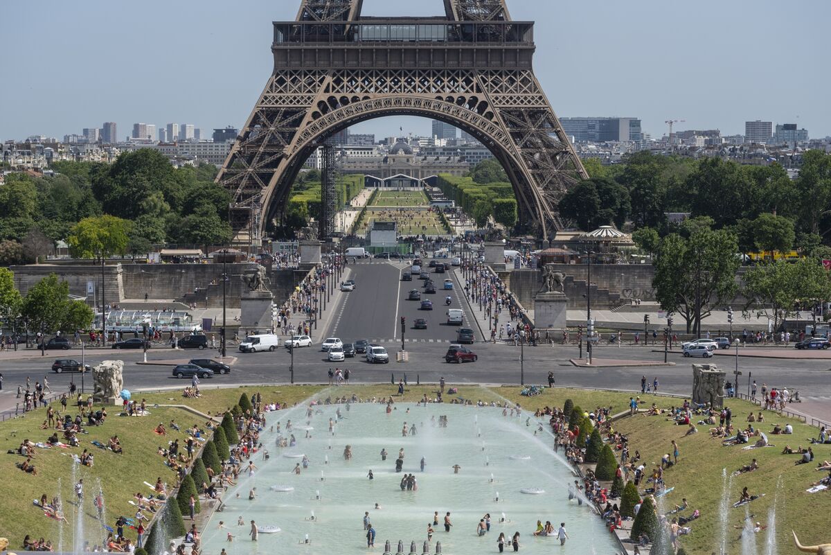 EU Wants Countries to Draw Up Plans to Deal With Warming of 3C
