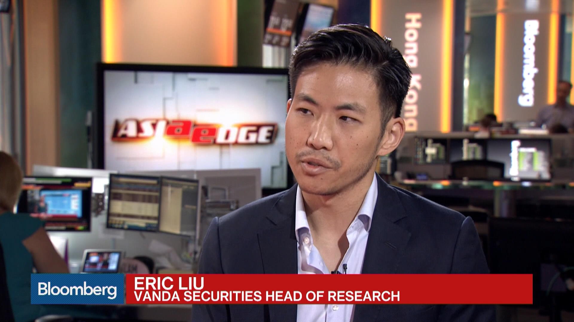 Eric, Analyst, Prime Brokerage, Hong Kong