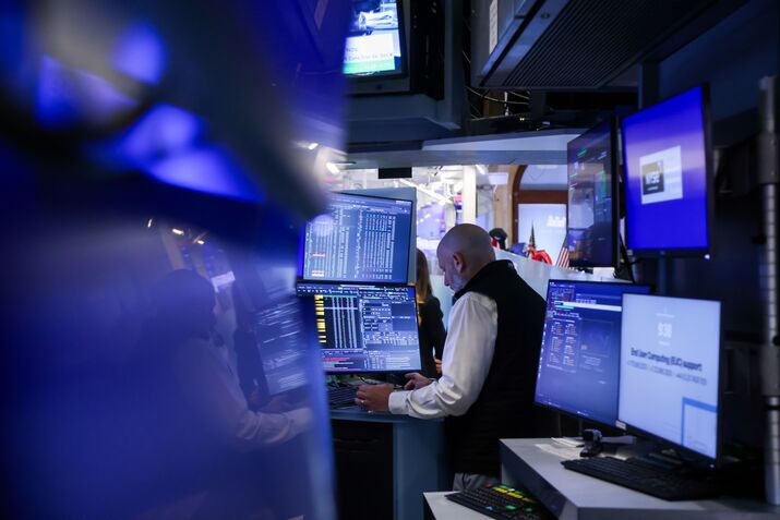 Stocks Rise, Oil Falls As Traders Gauge Truce Odds