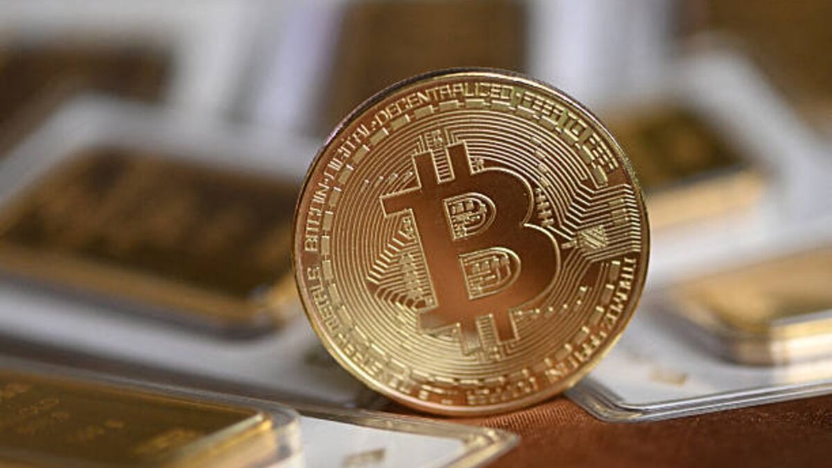 Bitcoin's Bumpy Ride Continues Trading Around $70,000