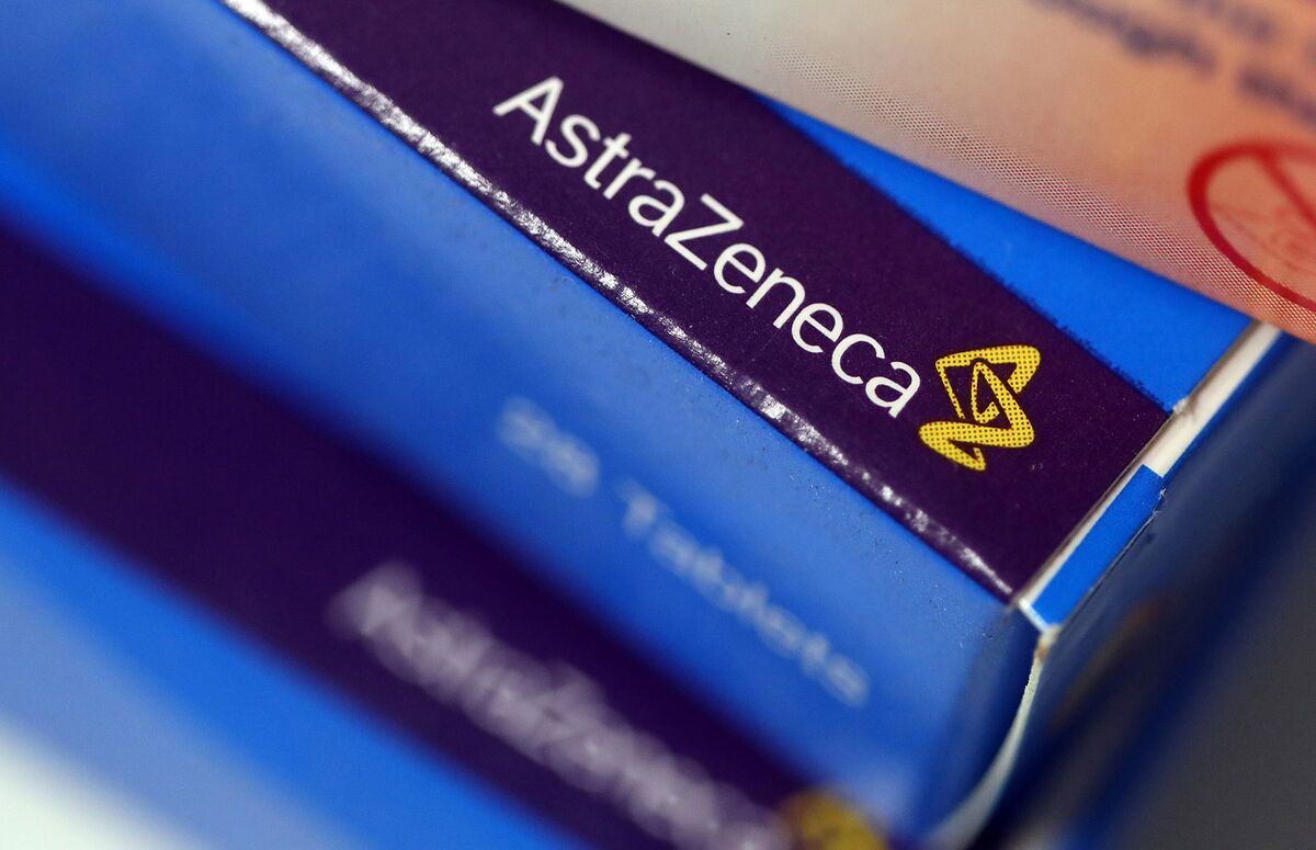 AstraZeneca to Market Junshi Bio’s PD-1 Cancer Drug in China - Bloomberg