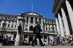 U.K. GDP Gain Means Only Politics Can Halt BOE Rate Hike