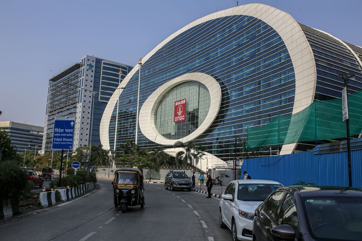 bloomberg.com - Rakesh Sharma - Top Indian Oil Producer's Quarterly Earnings Miss Estimates