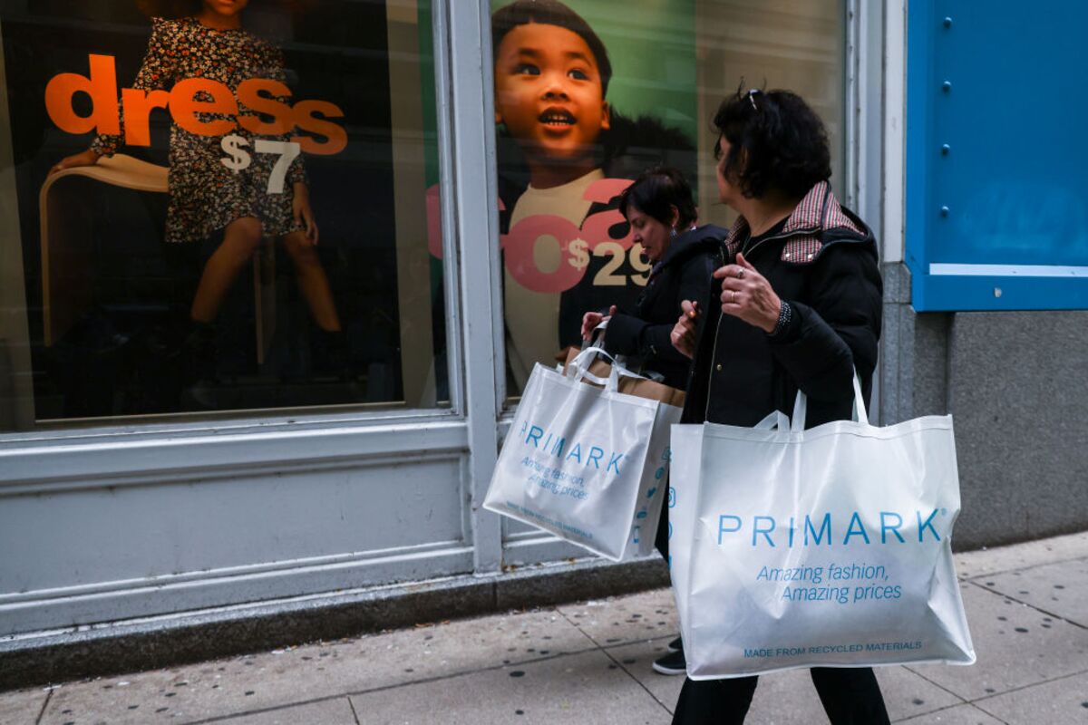 Primark's $10 Jeans May Help It Snag a $22 Billion Price Tag Primark's $10 Jeans May Help It Snag a $22 Billion Price Tag