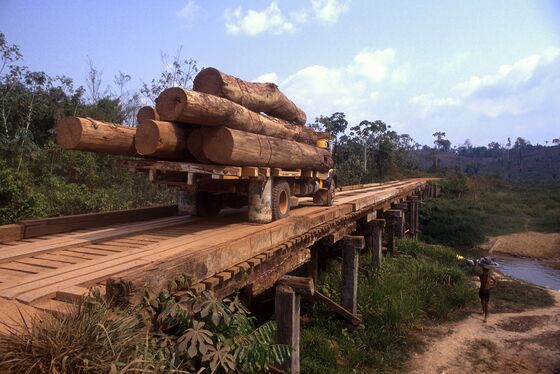 Brazil’s Bolsonaro Fires Back at Amazon Deforestation Data