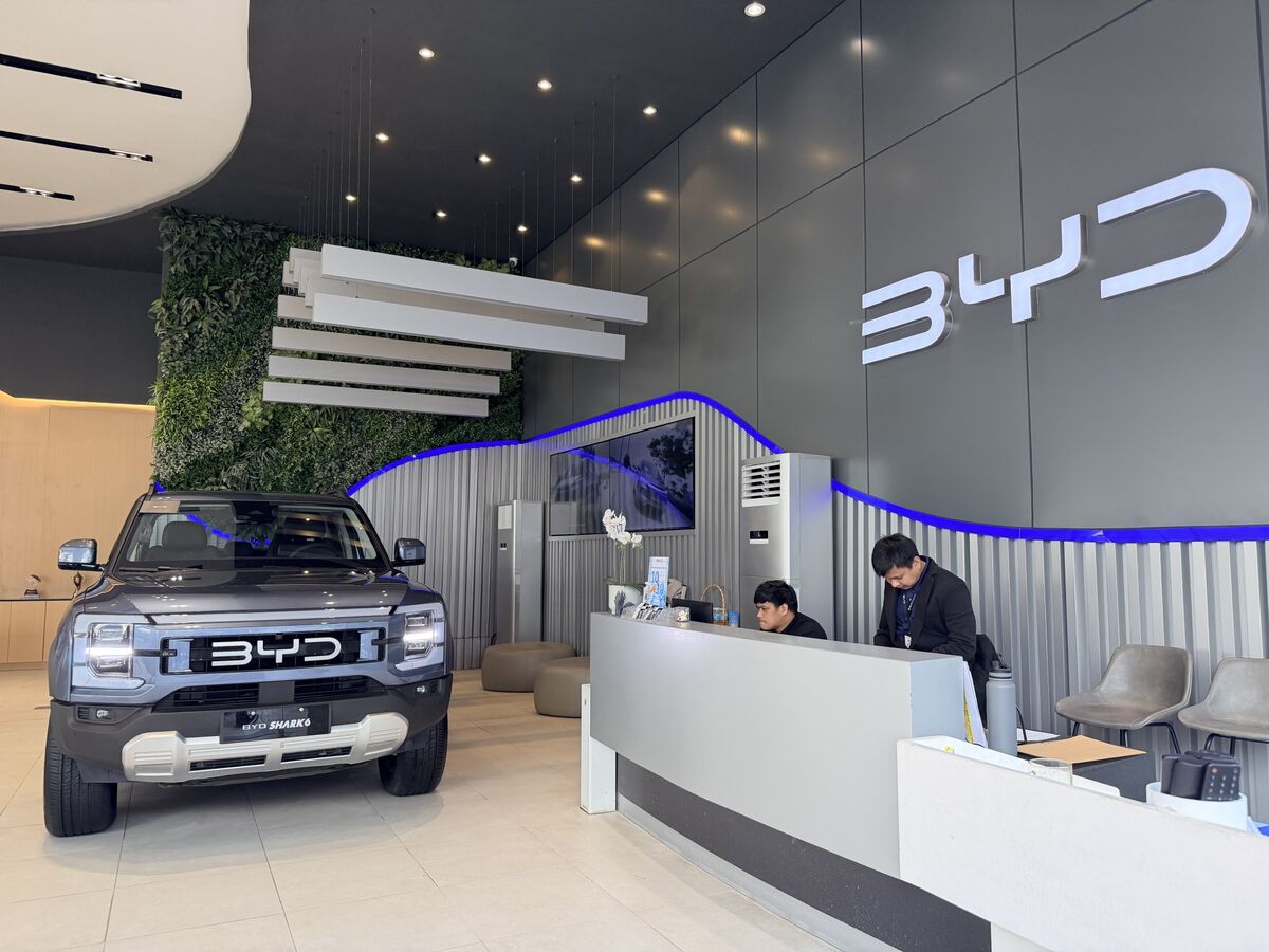 bloomberg.com - Stefan Nicola - BYD's Runaway Growth Hits First Roadblocks in Setback for EV Maker
