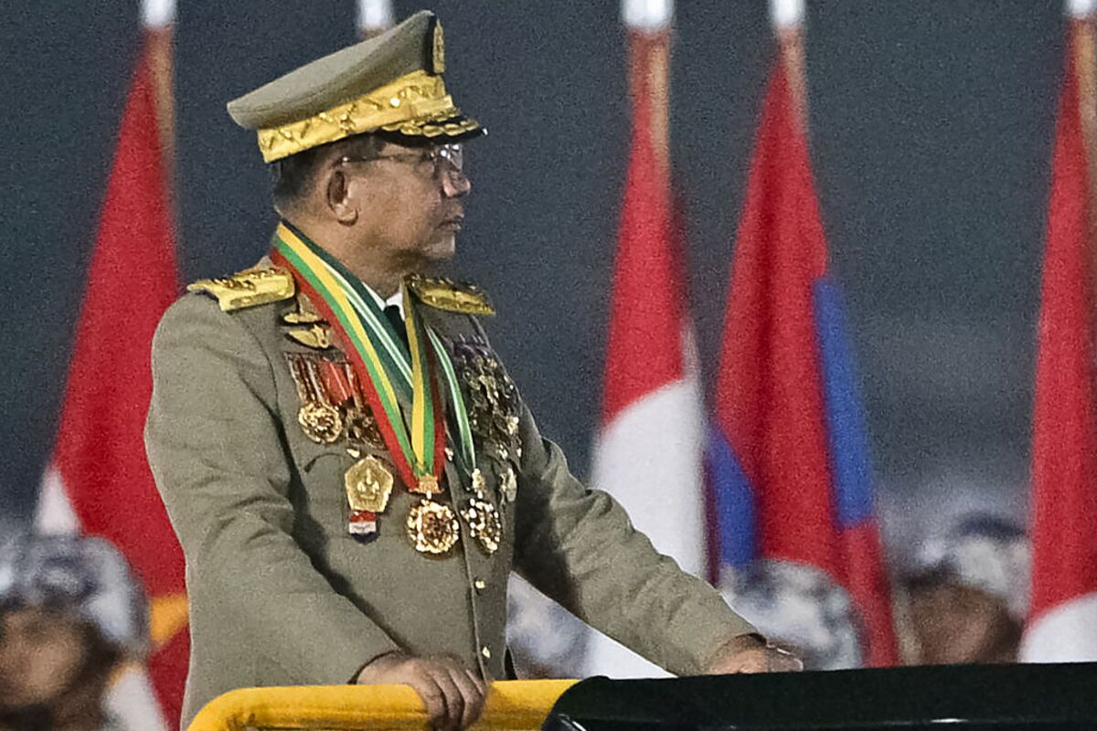 Myanmar President Min Aung Hlaing Rejects ASEAN Peace Plan