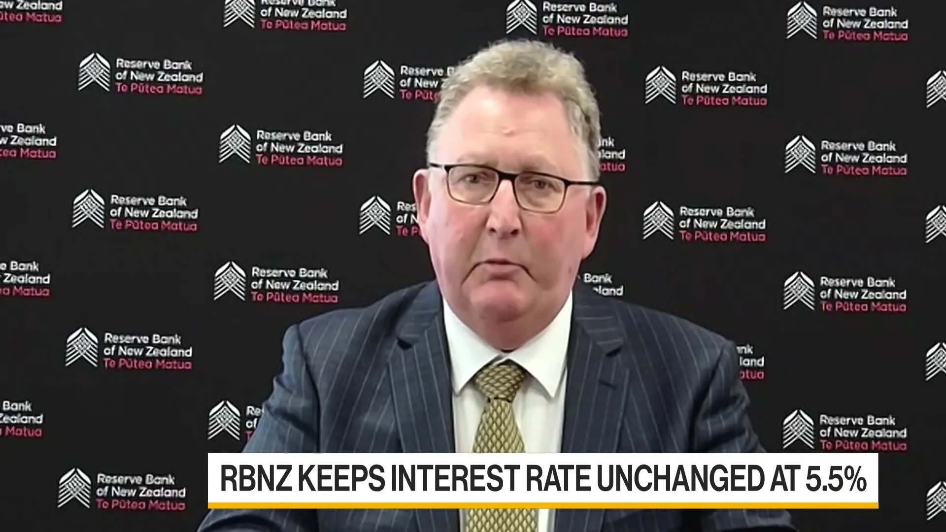 Watch New Zealand Central Bank Says Mild Recession ‘Bare Minimum’ to ...