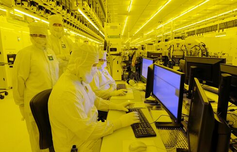 Engineers at a GlobalFoundries plant in Germany.