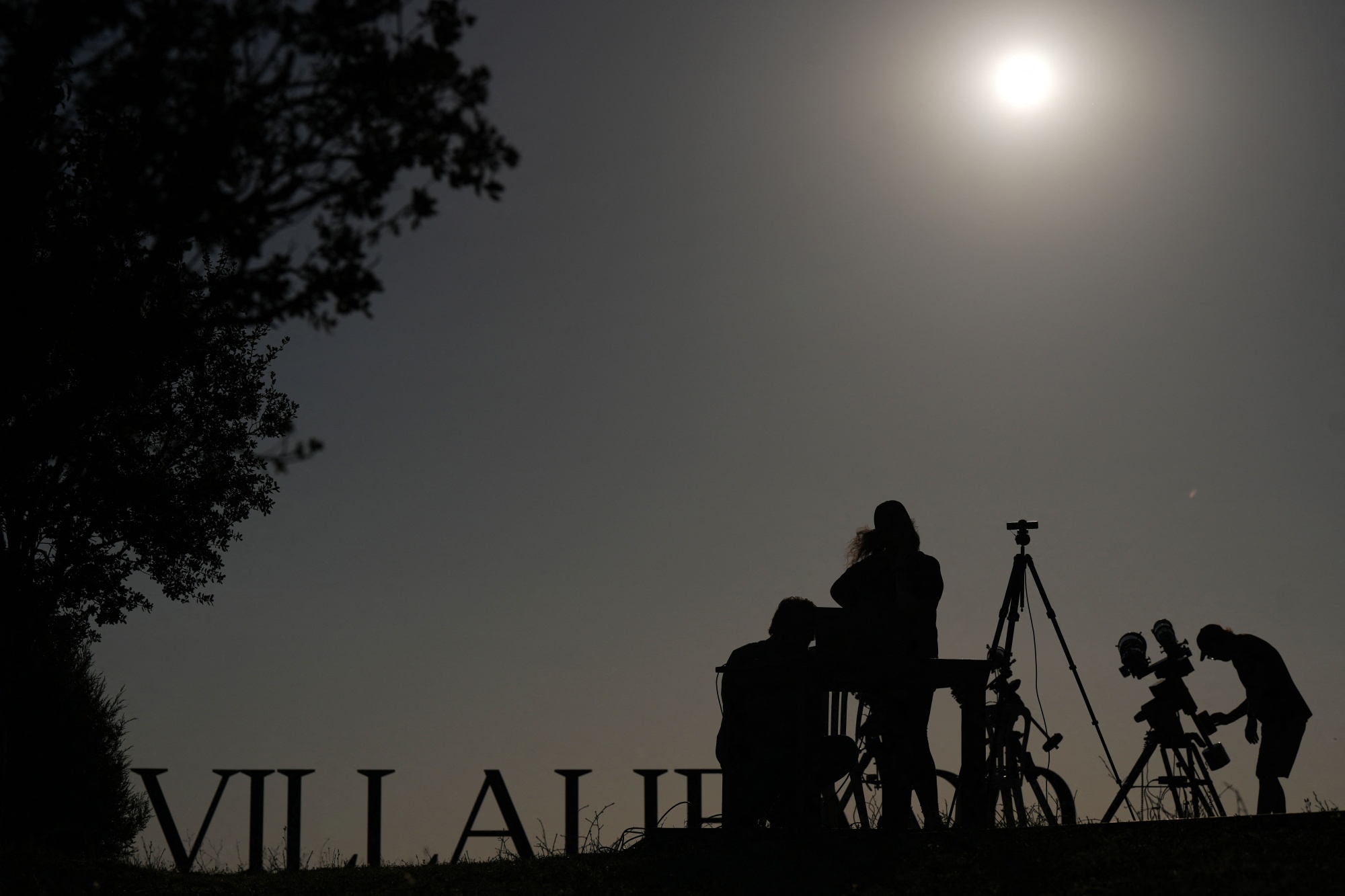 Image associated with story "Solar Eclipse to Flip the Off Switch on Europe’s Solar Farms"