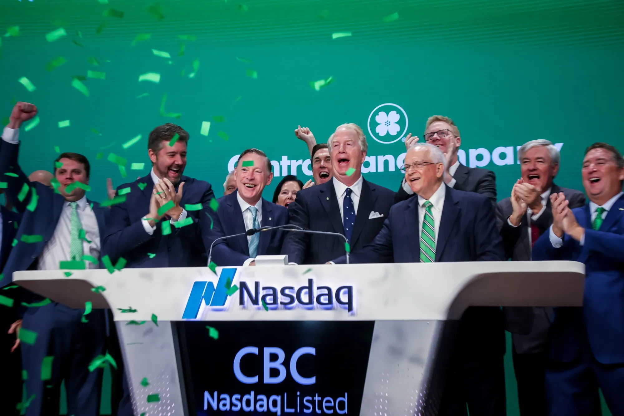 Missouri-Based Lender Central Bank Shares Gain 7% After IPO - Bloomberg