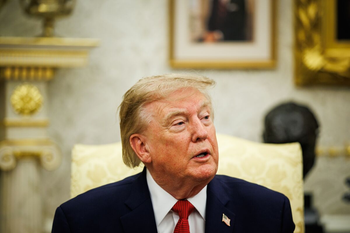 Trump interviews Heidi Overton and Jeff Vacirca for FDA commissioner role as leadership changes unfold