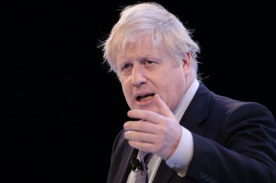 Boris Johnson Walks Huawei Tightrope as U.K. Sets Up Clash With Trump