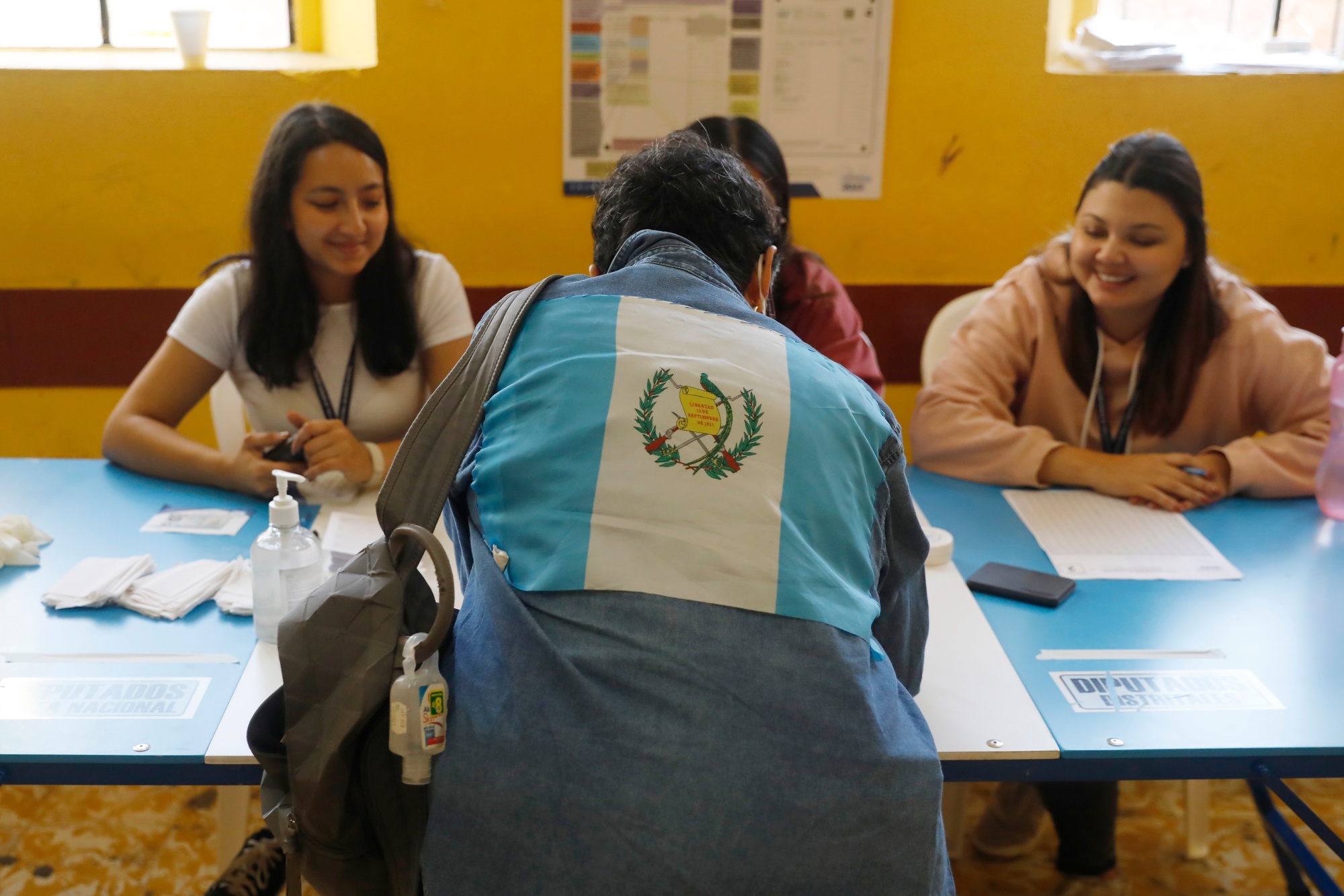 Guatemala presidential election polls