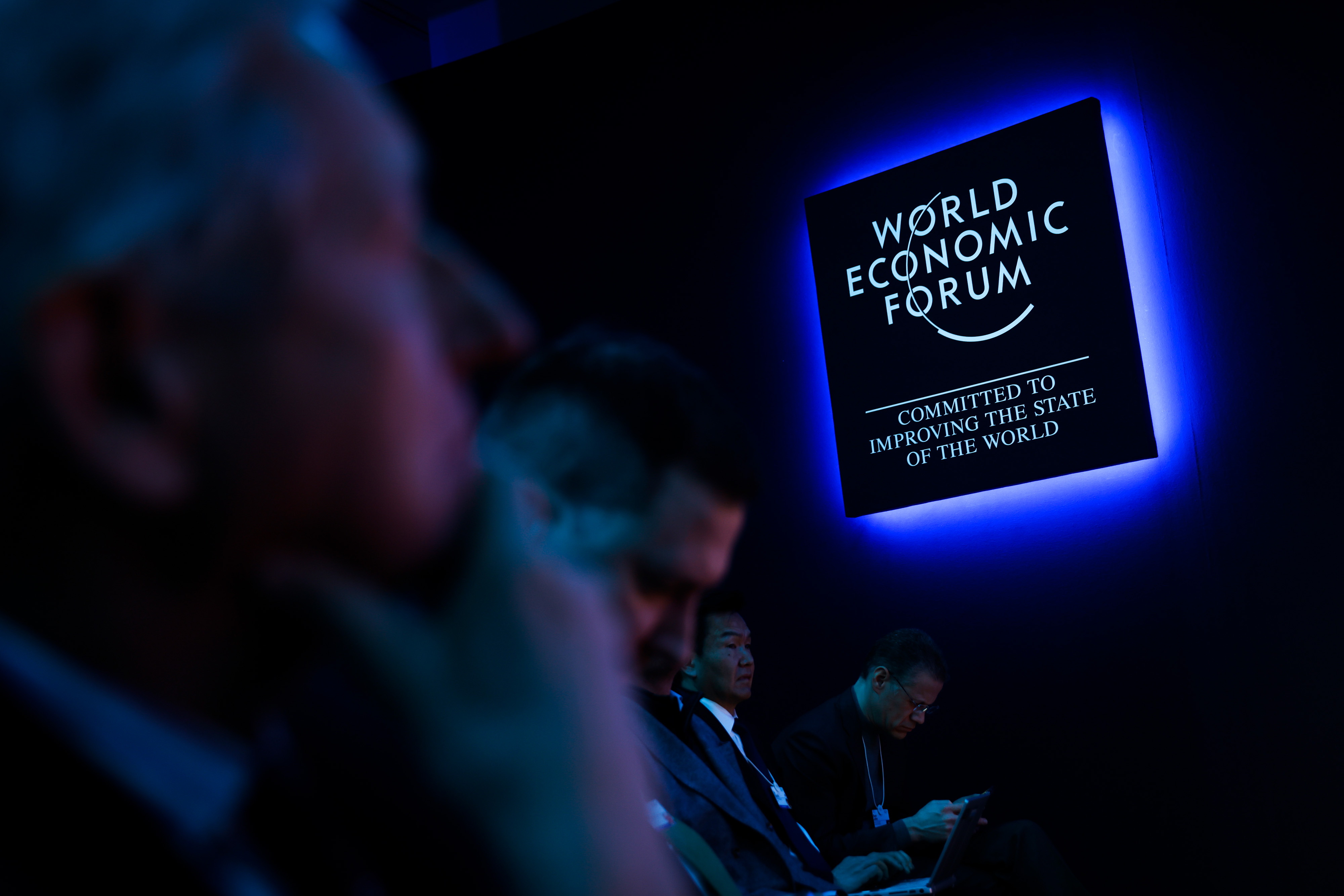 Defiantpanda: The Truth About The Global Elite'S Secret Plan - bchnlve