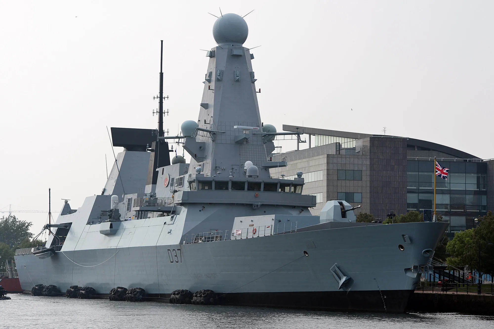 The HMS Duncan