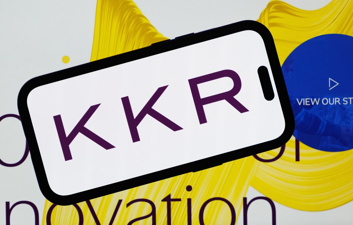 KKR Private Credit Fund Creeps Beyond 5% Cap to Meet Redemptions