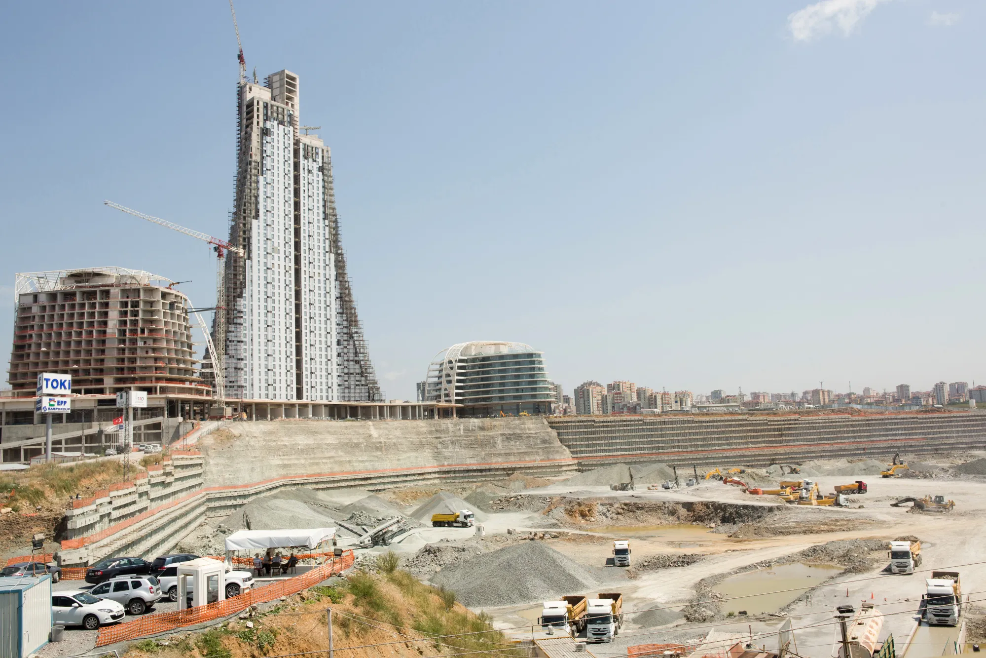 Istanbul building binge.