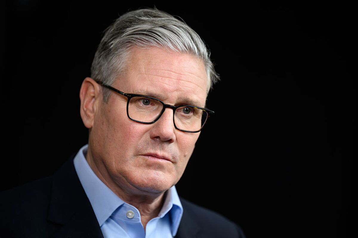 UK's Starmer Defies Growing Pressure to Step Down