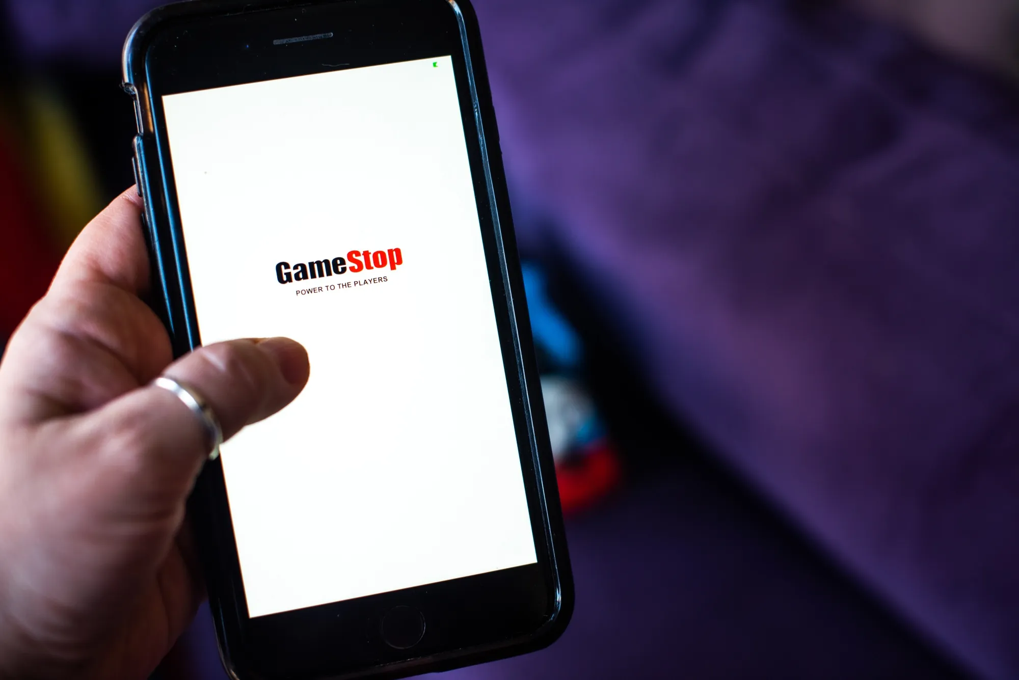 GameStop (GME) Sales Beat Estimates With Shift to Crypto and NFTs -  Bloomberg