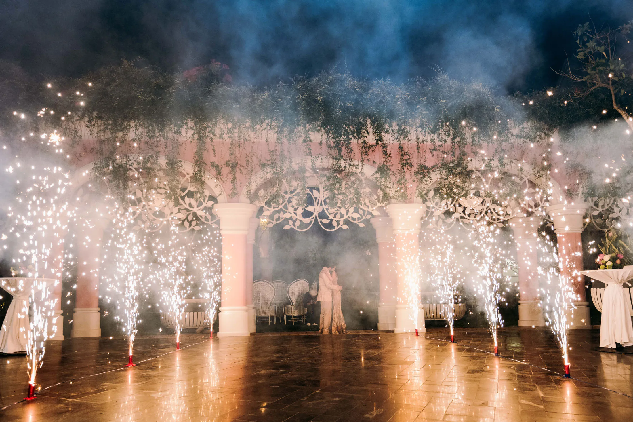 Abhishek Bajaj and Parasha Dhanda&nbsp;at their wedding in Vietnam.