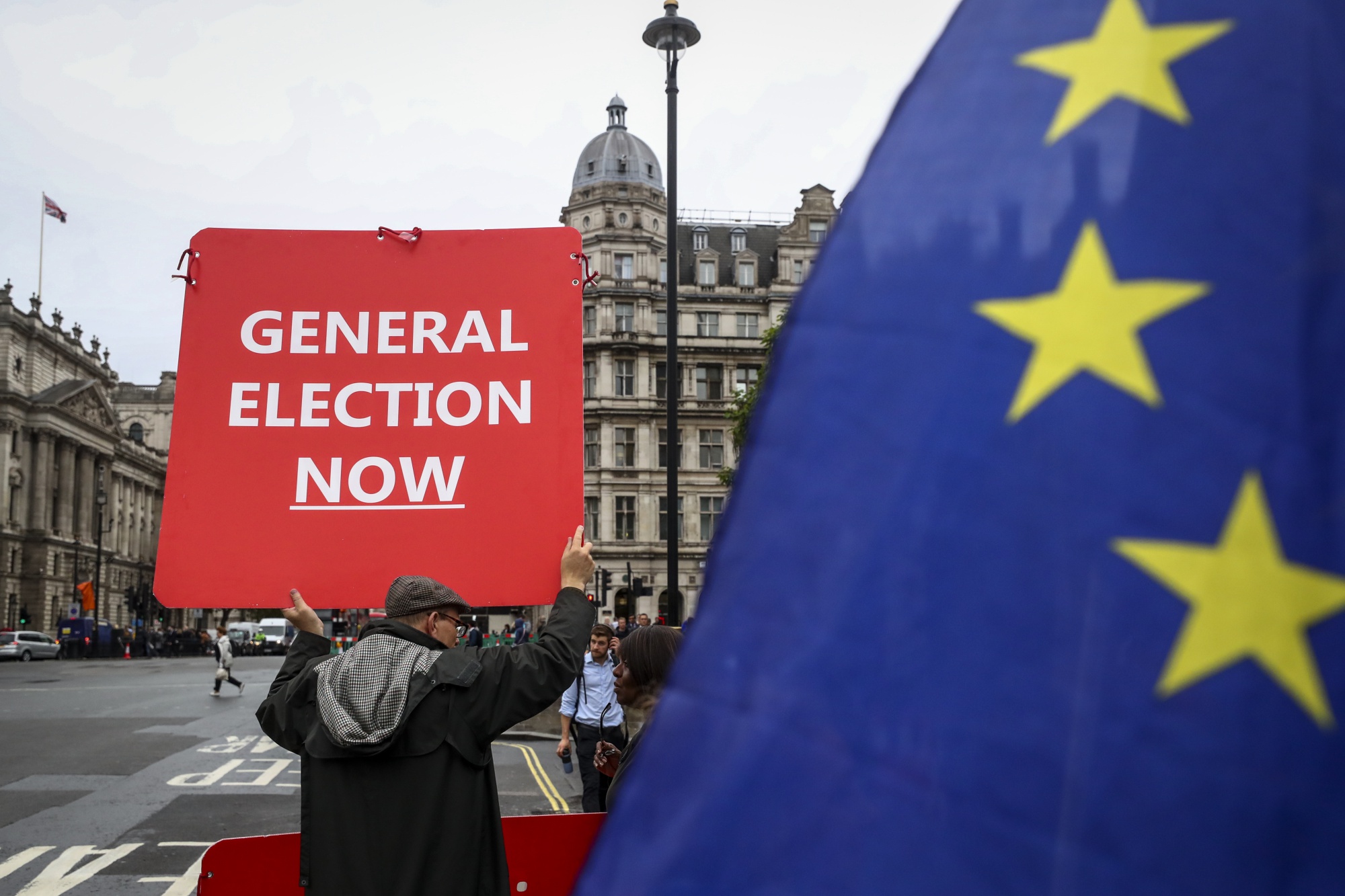 Investors Scramble For Pound Hedges As Brexit Drama Flares Up - Bloomberg