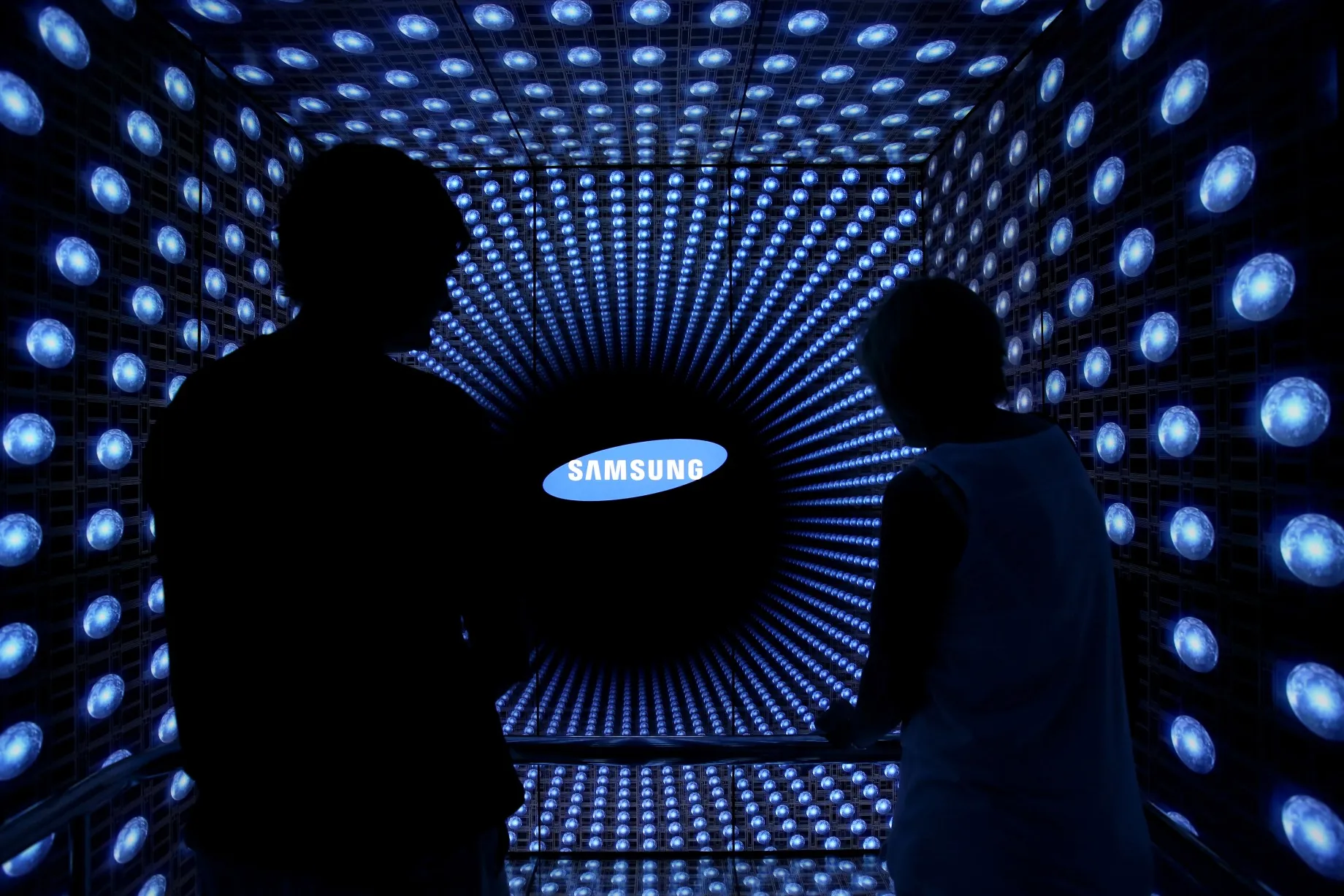 Samsung Electronics Co.'s D'light Store Ahead of Operating Profit and Sales Figures