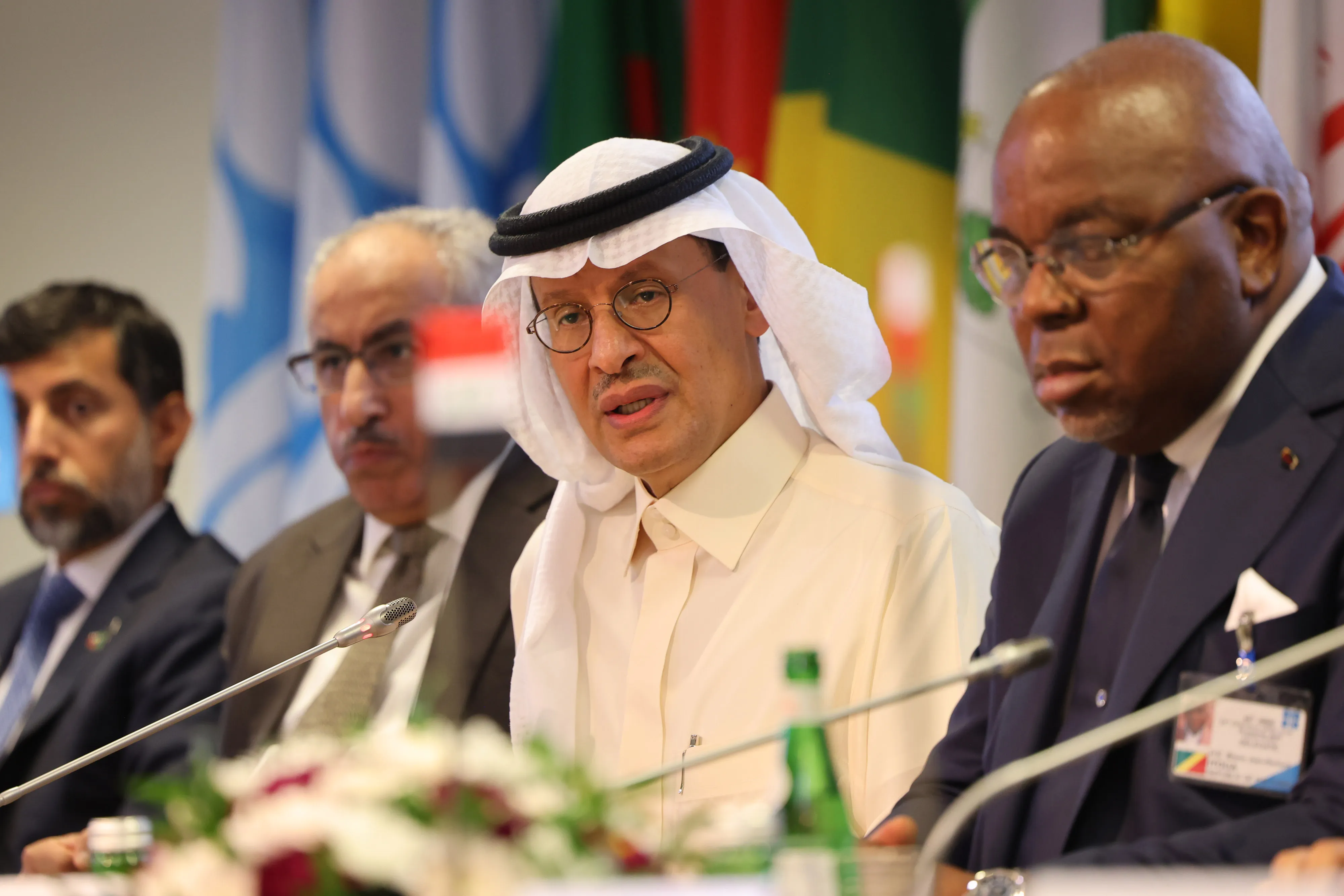 Abdulaziz bin Salman, Saudi Arabia's energy minister, center.