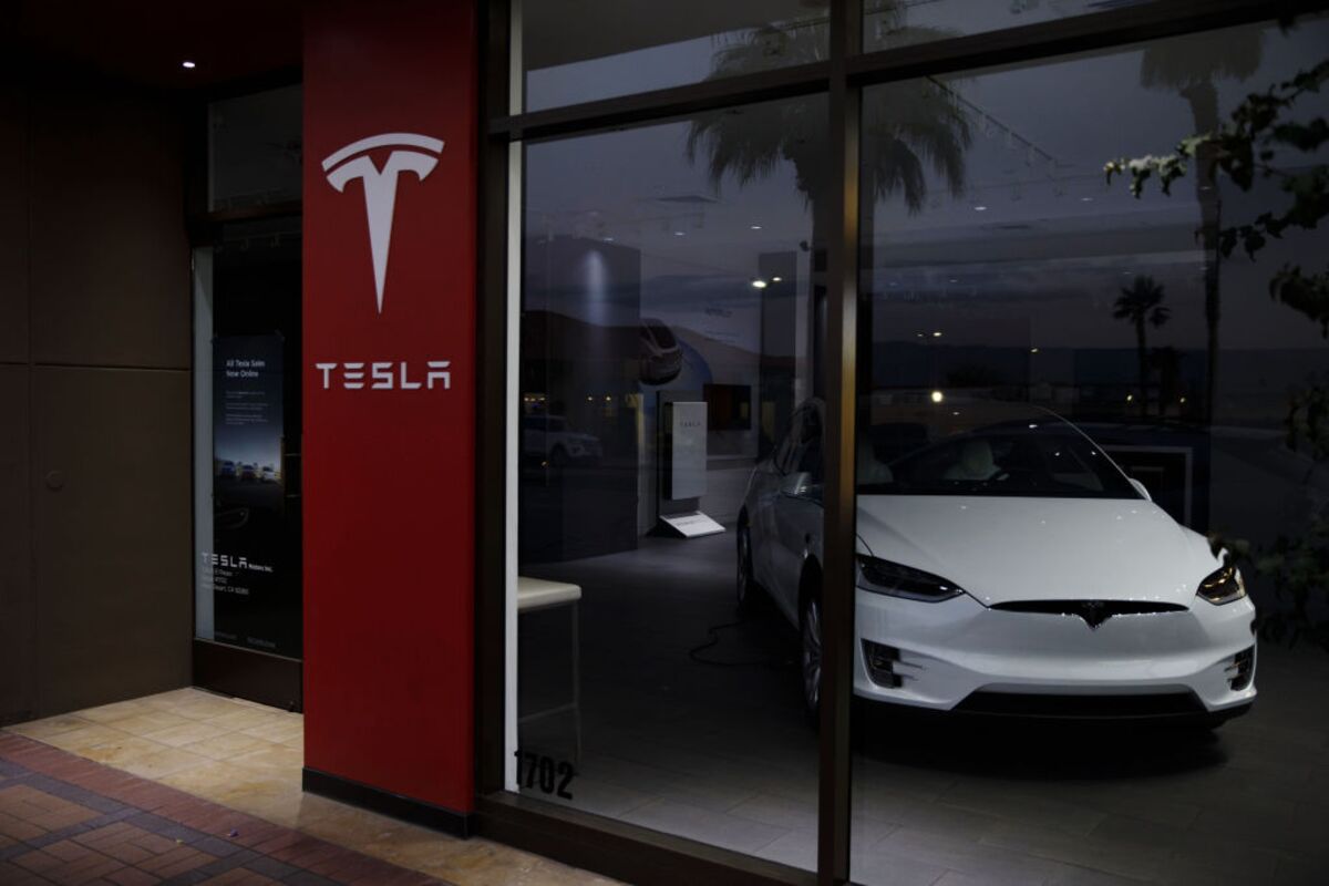 Tesla (TSLA) a 'Restructuring Story' Morgan Stanley Analyst Says - Bloomberg1200 x 800