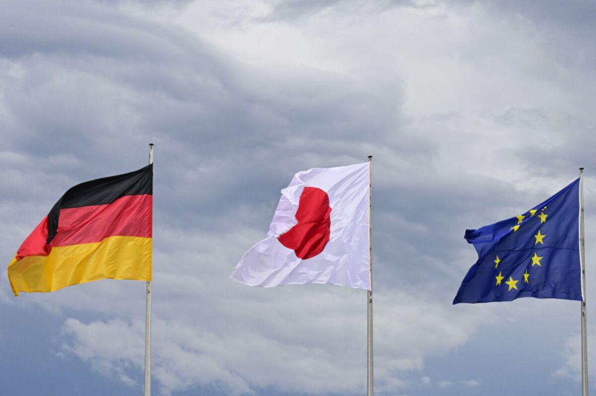 EU and Japan: The Security Alliance the World Needs Now - Bloomberg