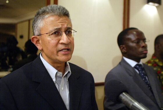 South Africa Adviser Urges Shift to Renewables to Spur Growth