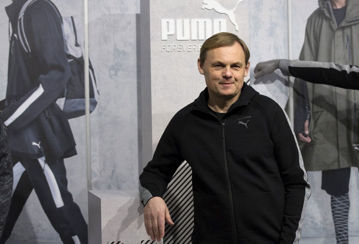 trompeta presentar Turista Adidas in Talks With Puma's Gulden to Replace CEO Rorsted (ETR:ADS PUM) -  Bloomberg