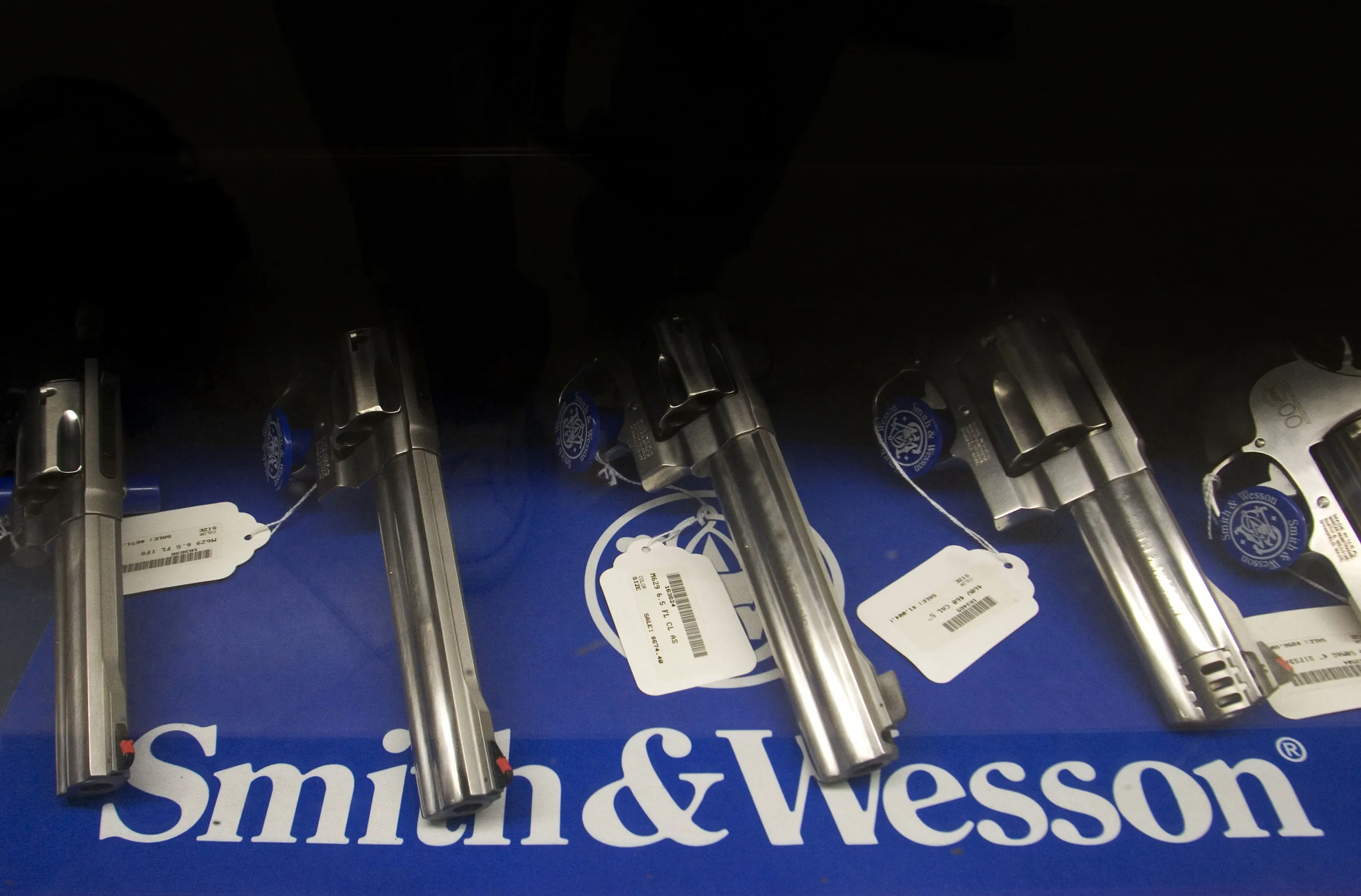 Gunmaker Shorts Plunge as Concern Fades Over Tighter Regulations