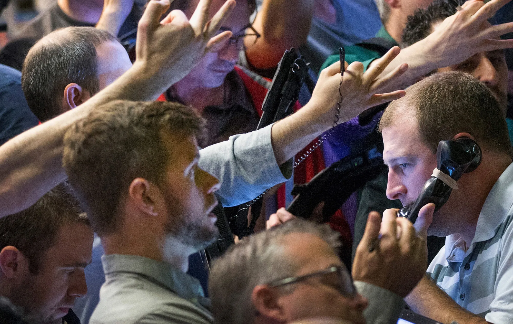 Global Markets Continue Last Week's Steep Decline