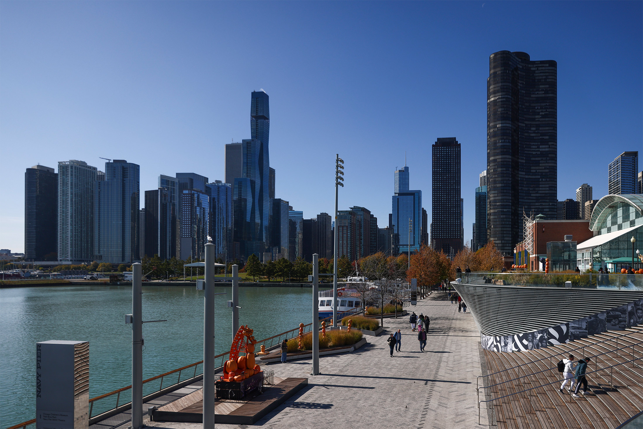 Chicago Wants to Enlist Remote Workers in Rescue of Downtown - Bloomberg